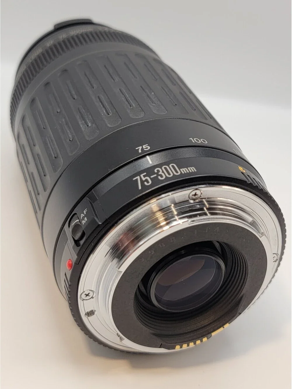 Canon Ultrasonic Zoom Lens EF 75-300mm 1:4-5.6 Made In Japan